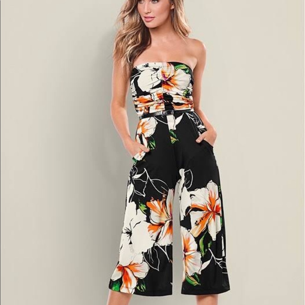 Cute Floral Jumpsuit 💛